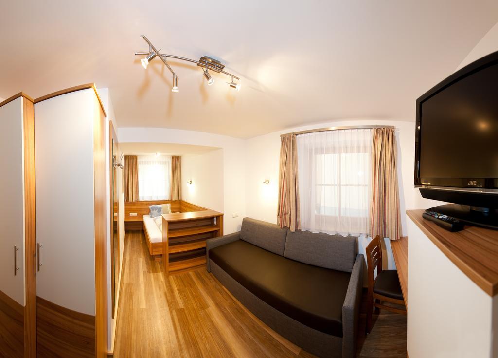 Hotel der Steinerwirt Wagrain Zimmer foto